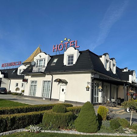 Hotel Campari Góra Motyczna Εξωτερικό φωτογραφία