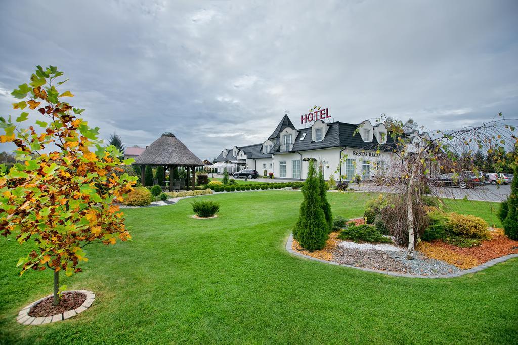 Hotel Campari Góra Motyczna Εξωτερικό φωτογραφία